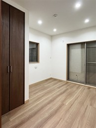 耐震補強と断熱材に包まれた安心で快適な家　大田区E様邸